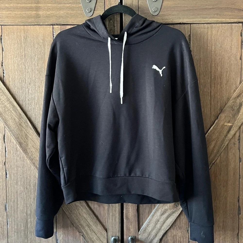 PUMA Women's Amplified Cropped Hoodie Black Size Medium - Picture 3 of 7